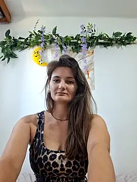 Nika_aa – Naživo XXX chat