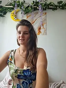 Nika_aa – Kamerová šou