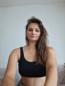 Show modela Nika_aa na web-kameri