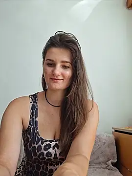 Chat +18 de Nika_aa ao vivo