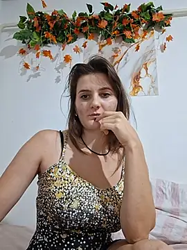 دردشة Nika_aa الجنسية المب اشرة