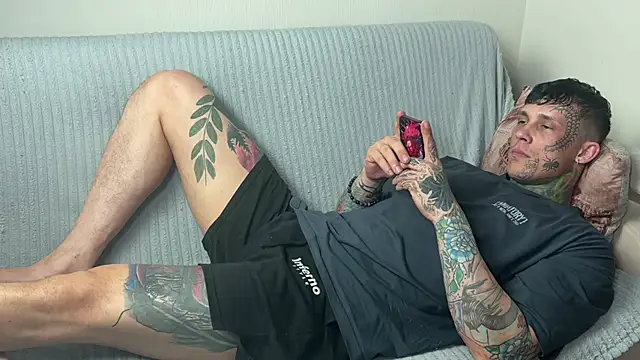 Chat +18 de Anubisgods ao vivo