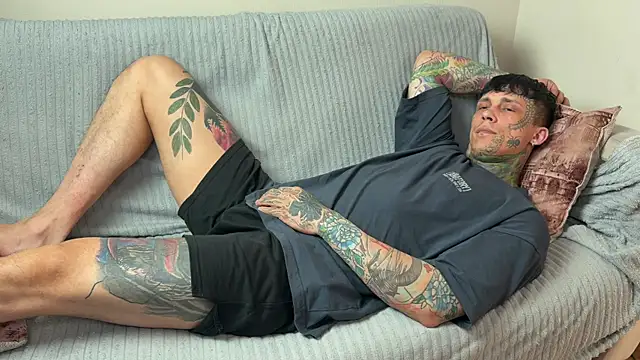 Show modela Anubisgods na web-kameri