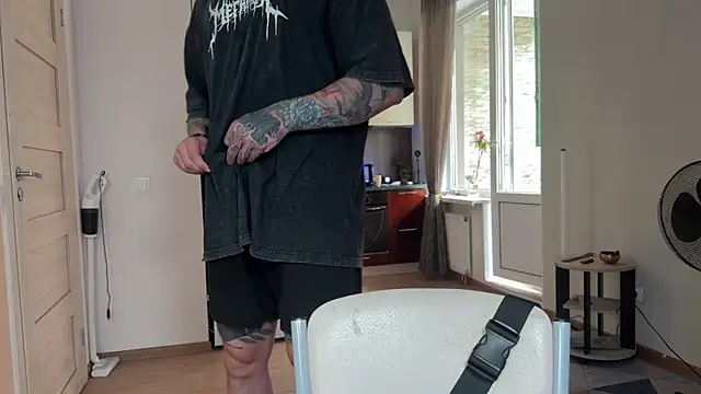 Show modela Anubisgods na web-kameri