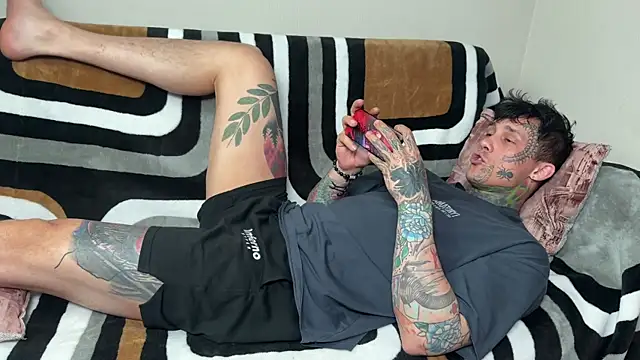 Show modela Anubisgods na web-kameri