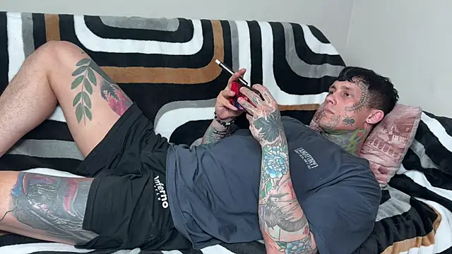 Show modela Anubisgods na web-kameri