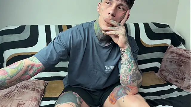 Show modela Anubisgods na web-kameri