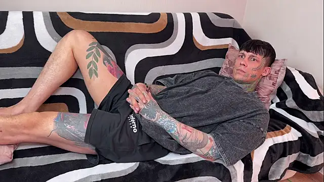 Show modela Anubisgods na web-kameri