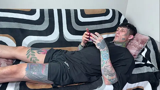 Show modela Anubisgods na web-kameri