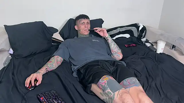 Anubisgods Show in webcam