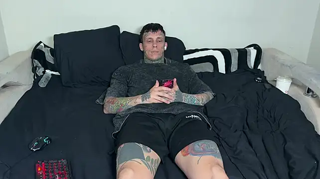 Anubisgods Show in webcam