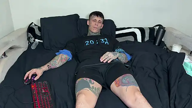 Show modela Anubisgods na web-kameri