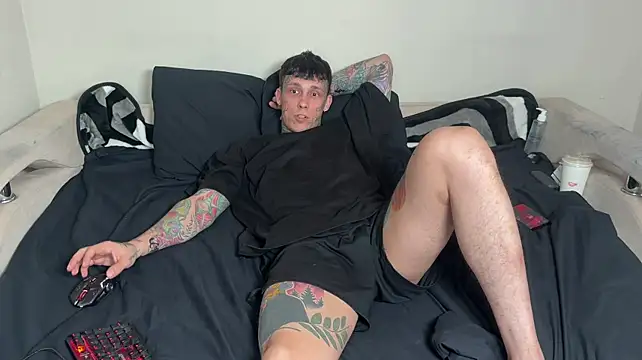 Show modela Anubisgods na web-kameri