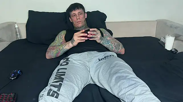 Anubisgods Show in webcam