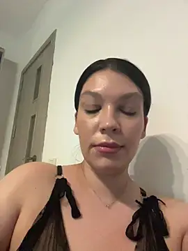 ClaraPasssion's Live XXX Chat