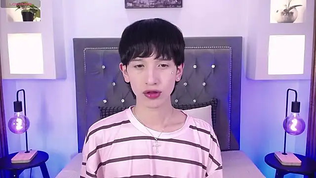 Emo_Boy_のウェブカメラショー