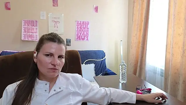Mirabelle_Velvet élő XXX-chatje