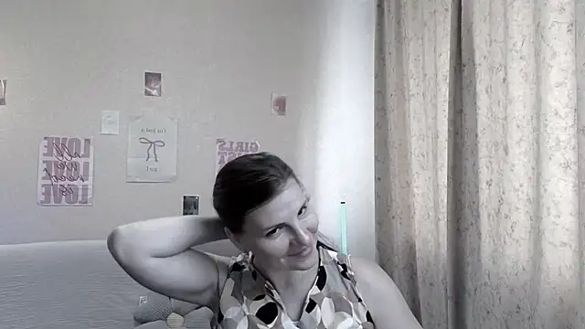 Chat XXX en directo de Mirabelle_Velvet