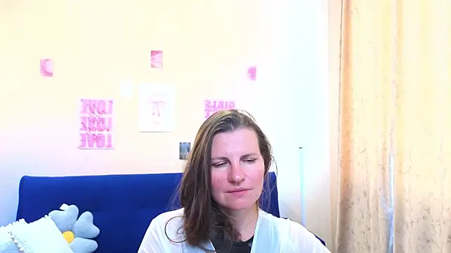 Mirabelle_Velvet Live Chatraum