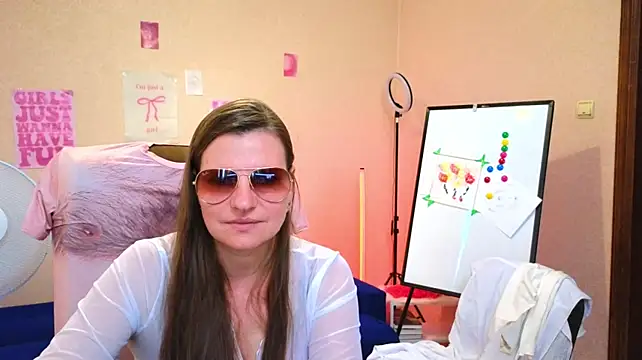 Mirabelle_Velvet XXX чат на живо