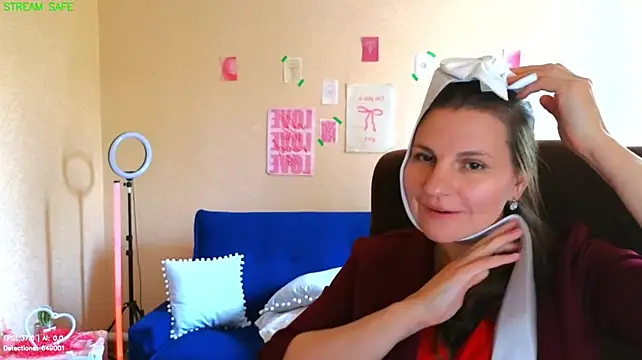 Mirabelle_Velvet Live XXX-Chat