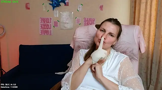 Mirabelle_Velvet XXX чат на живо