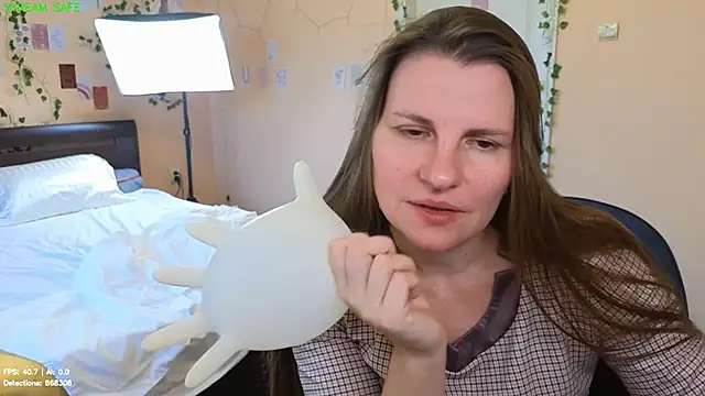 Pokazy przed kamerką – Mirabelle_Velvet
