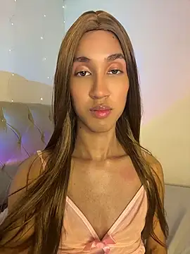 Show de Chloe_Celeste na webcam