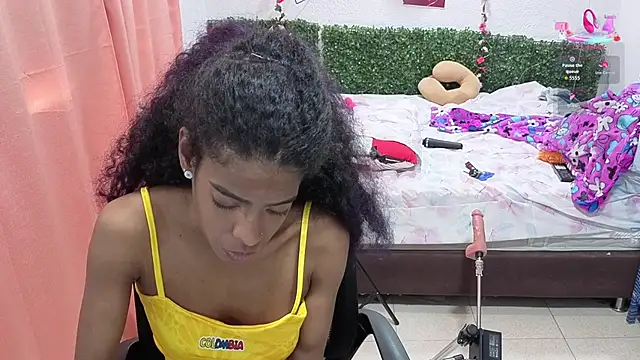 thianahorny's Webcam Show