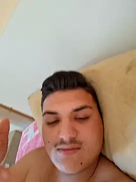 Show de Denis_dns2024 na webcam