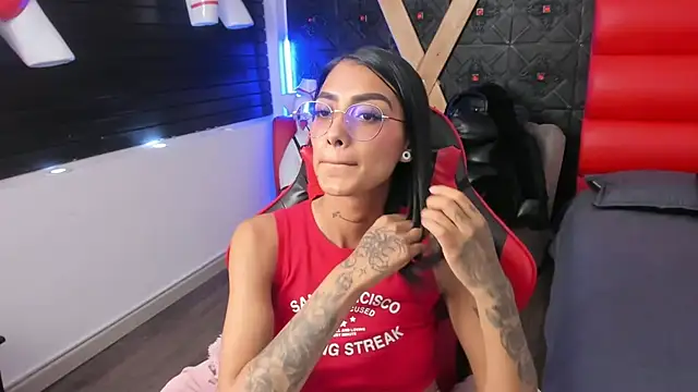 دردشة KarlaSlutSkinny__ الجنسية المباشرة