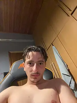 Asimako Webcam show