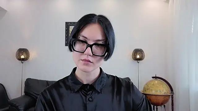 Chat +18 de Marie_Fitch ao vivo