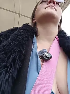 Lucy_coleeのライブXXXチャット