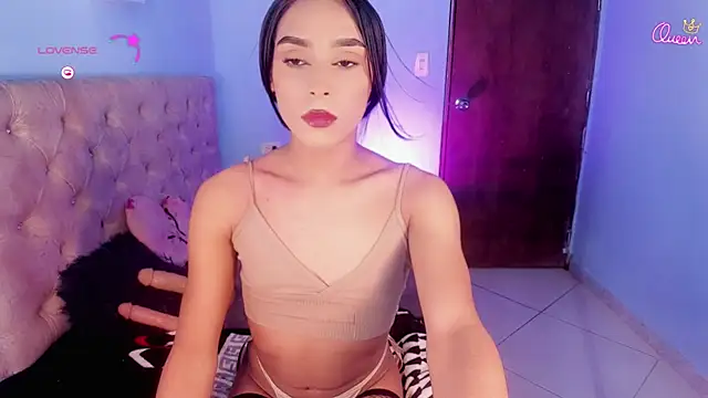 SWEETT_KYLIEのウェブカメラショー