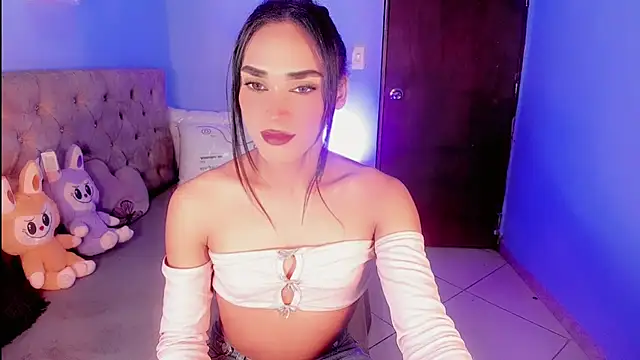 Show modela SWEETT_KYLIE na web-kameri