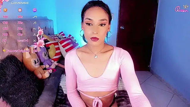 Show modela SWEETT_KYLIE na web-kameri