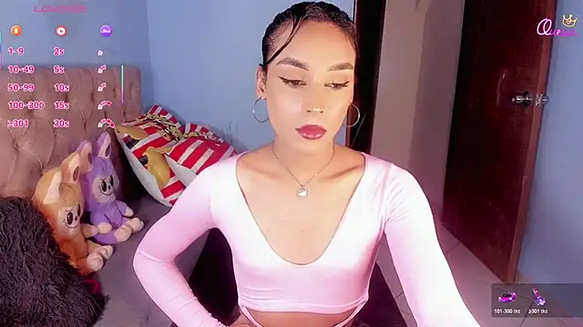 SWEETT_KYLIE Show in webcam