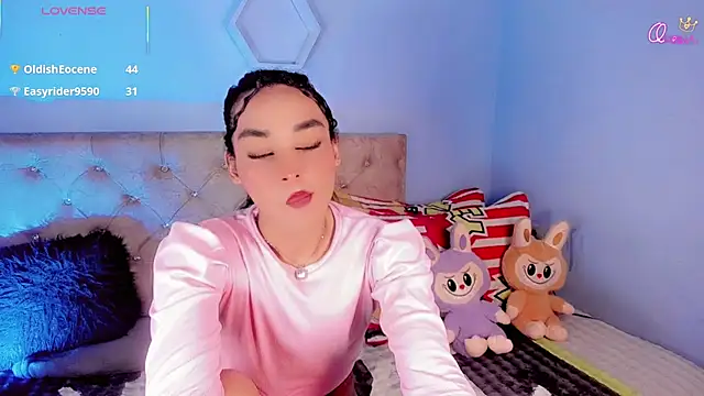 SWEETT_KYLIE Webcam Show