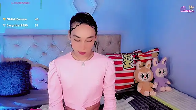 Pokazy przed kamerką – SWEETT_KYLIE