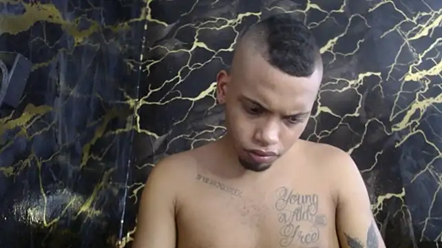 drako_monster's Webcam Show