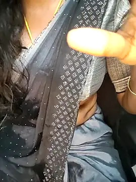 Tamilmallu-duskygirl03's Webcam Show