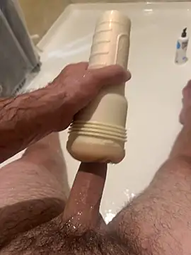 Pokazy przed kamerką – Beastyfuck