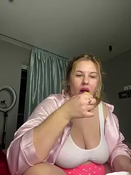 Passion-Blondy's Live XXX Chat