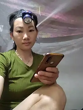 gio-thu Live Chatrum