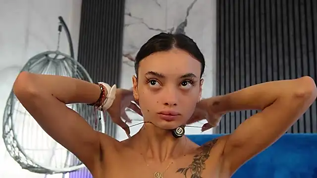 RachelRavee Webcam show