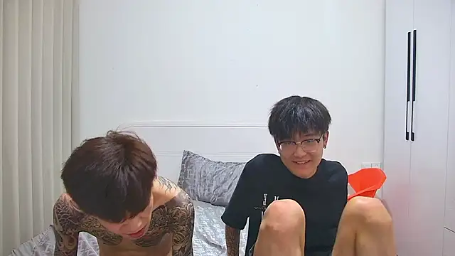KK-cuteboy 在線直播表演