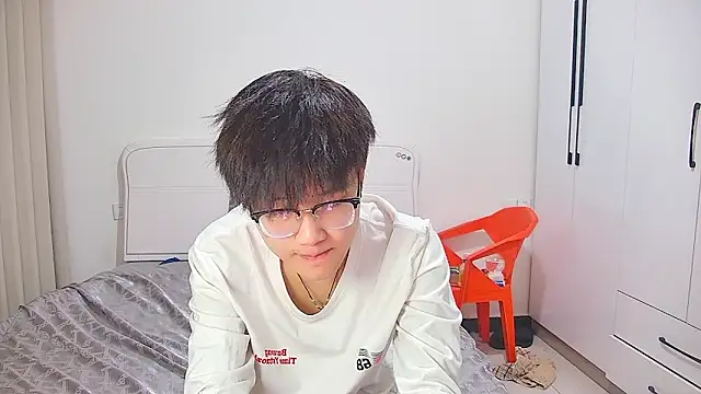 โชว์เว็บแคมของ KK-cuteboy