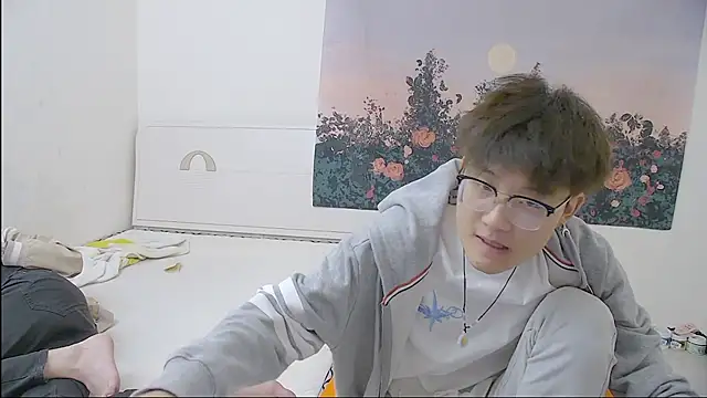 KK-cuteboy 在線直播表演