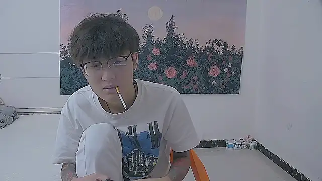 KK-cuteboy Шоу с уебкамера